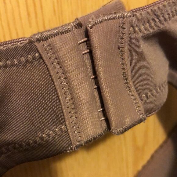 Ellen Tracy bra size 38C NWOT - Picture 5 of 8